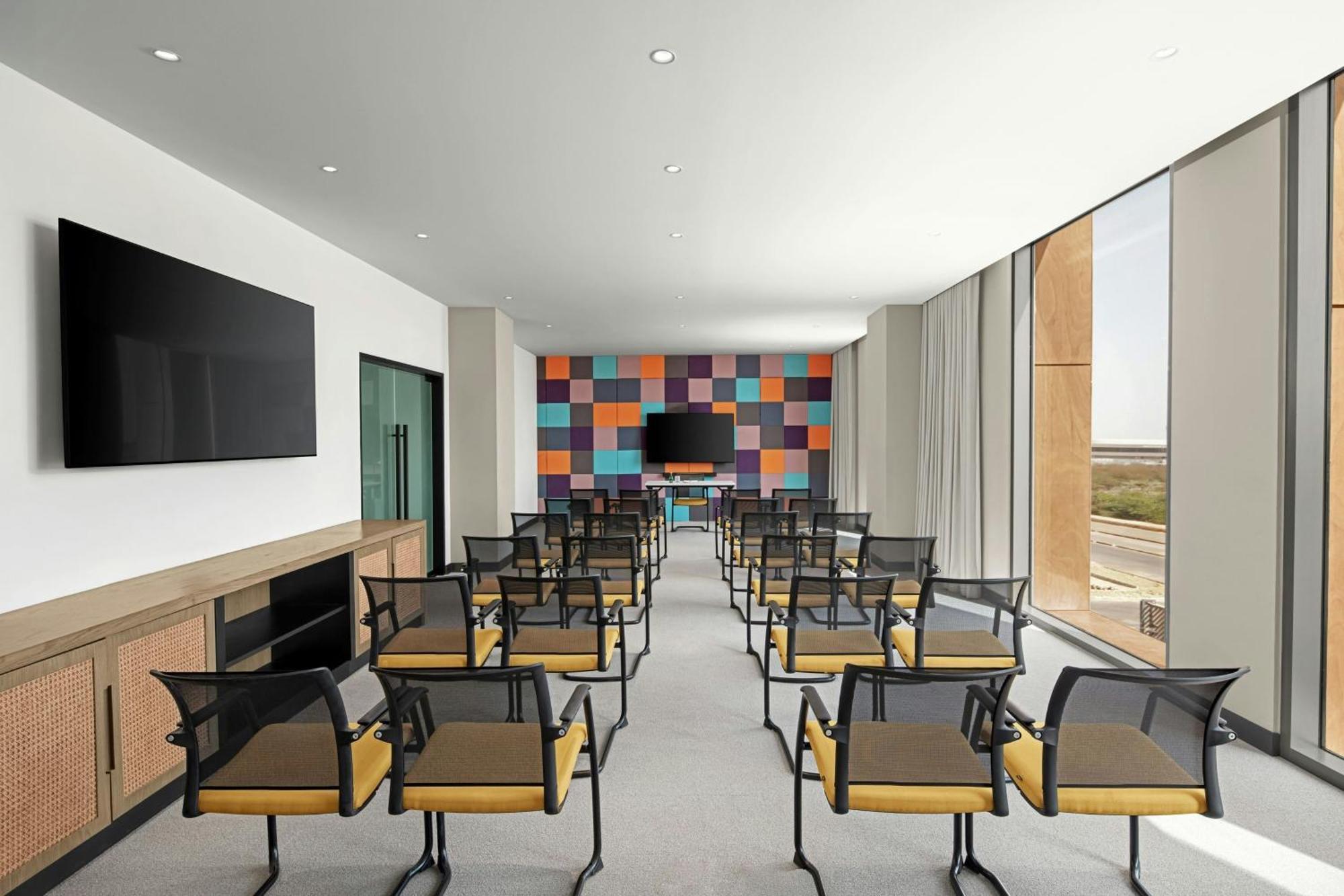 Four Points By Sheraton Dakar Diamniadio Noflaye 外观 照片
